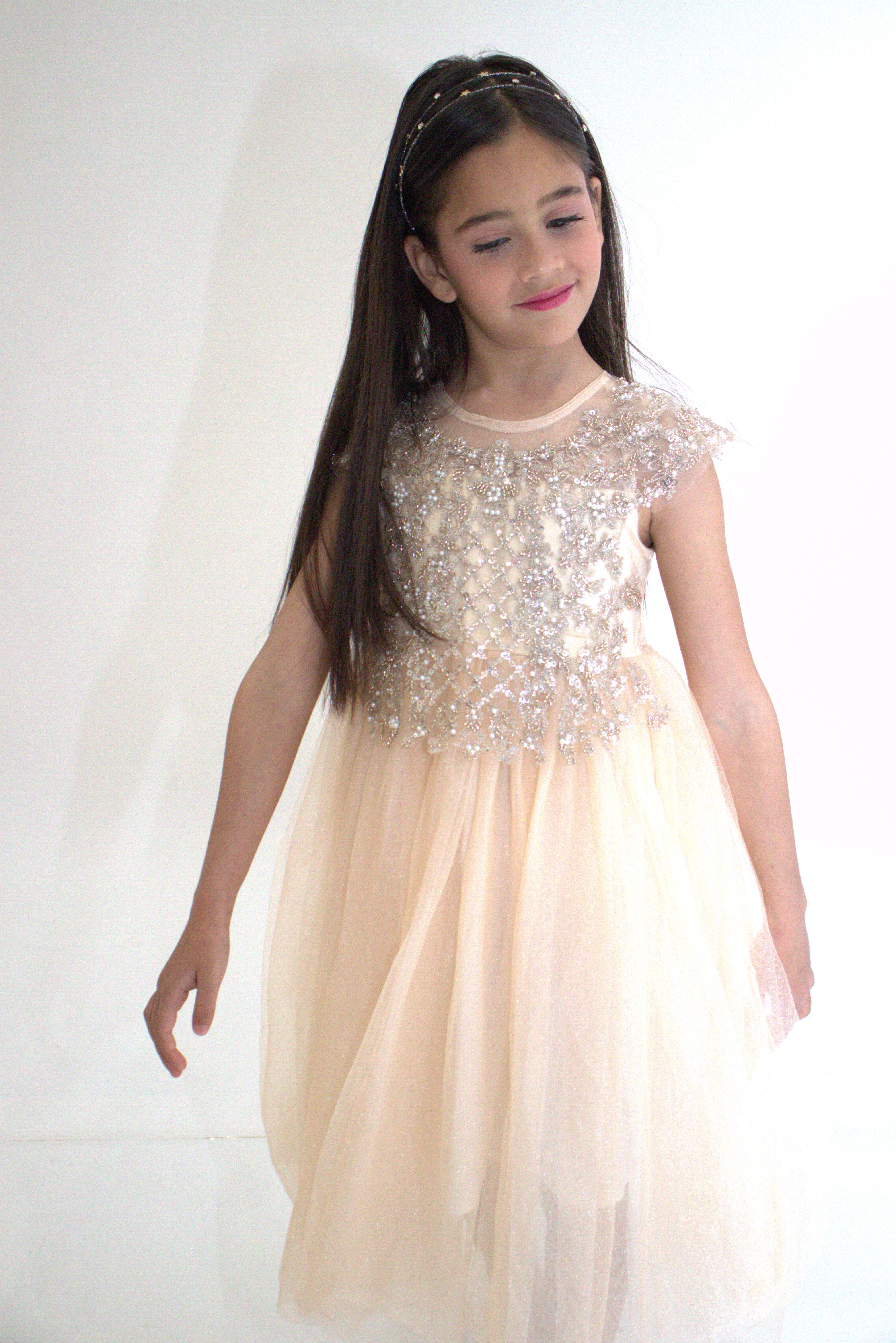 Robe de cérémonie ANABELLA - Pêche -Taille: 130 cm (4/5 ans) ouvert — Yuko B.