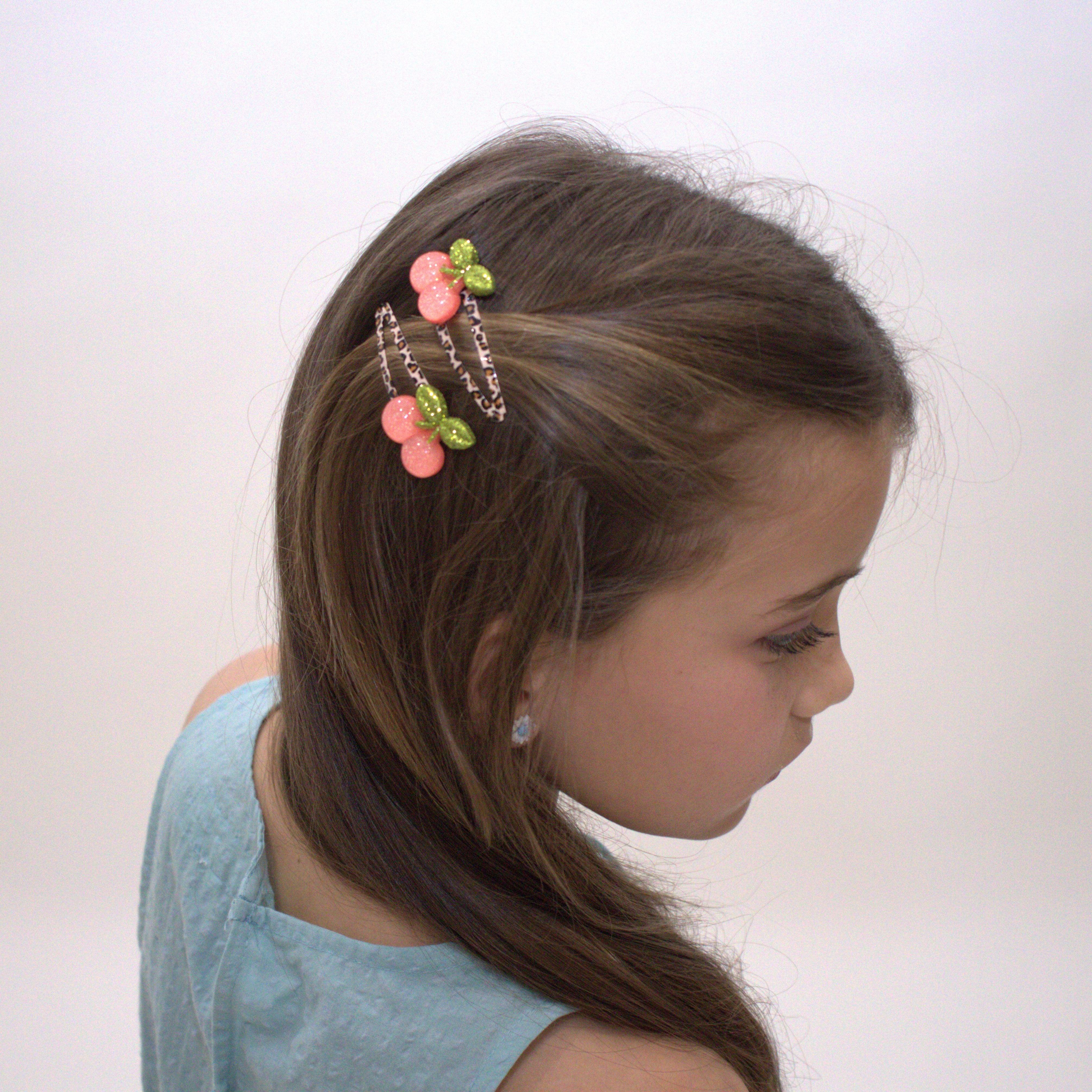 Barrettes Cherries - Cerises - Nouveauté! avec accessoires — Yuko B.
