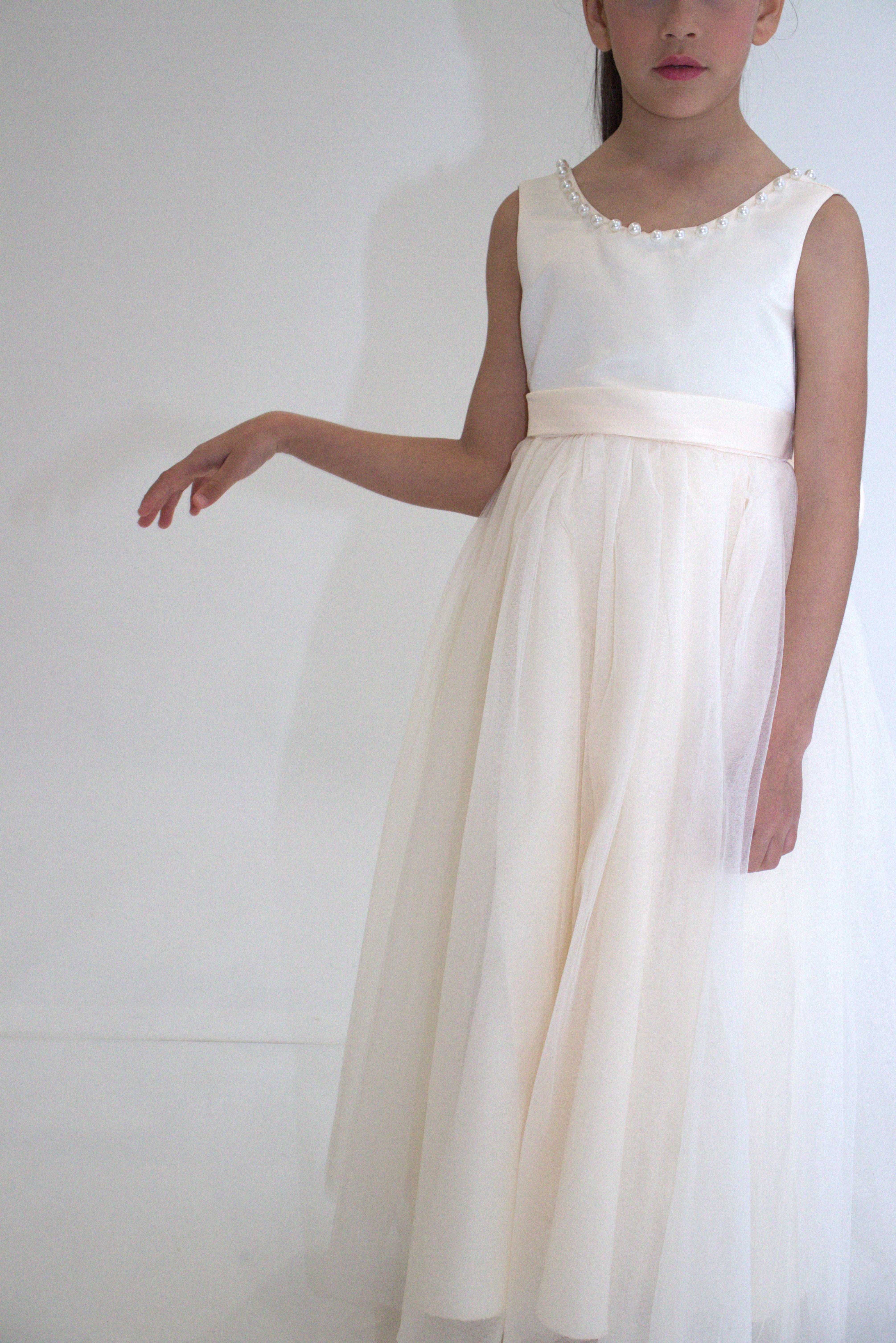 Robe de cérémonie CARMELINE - Beige - Taille: 130 cm (7/8 ans) — accessoire enfant Yuko B.