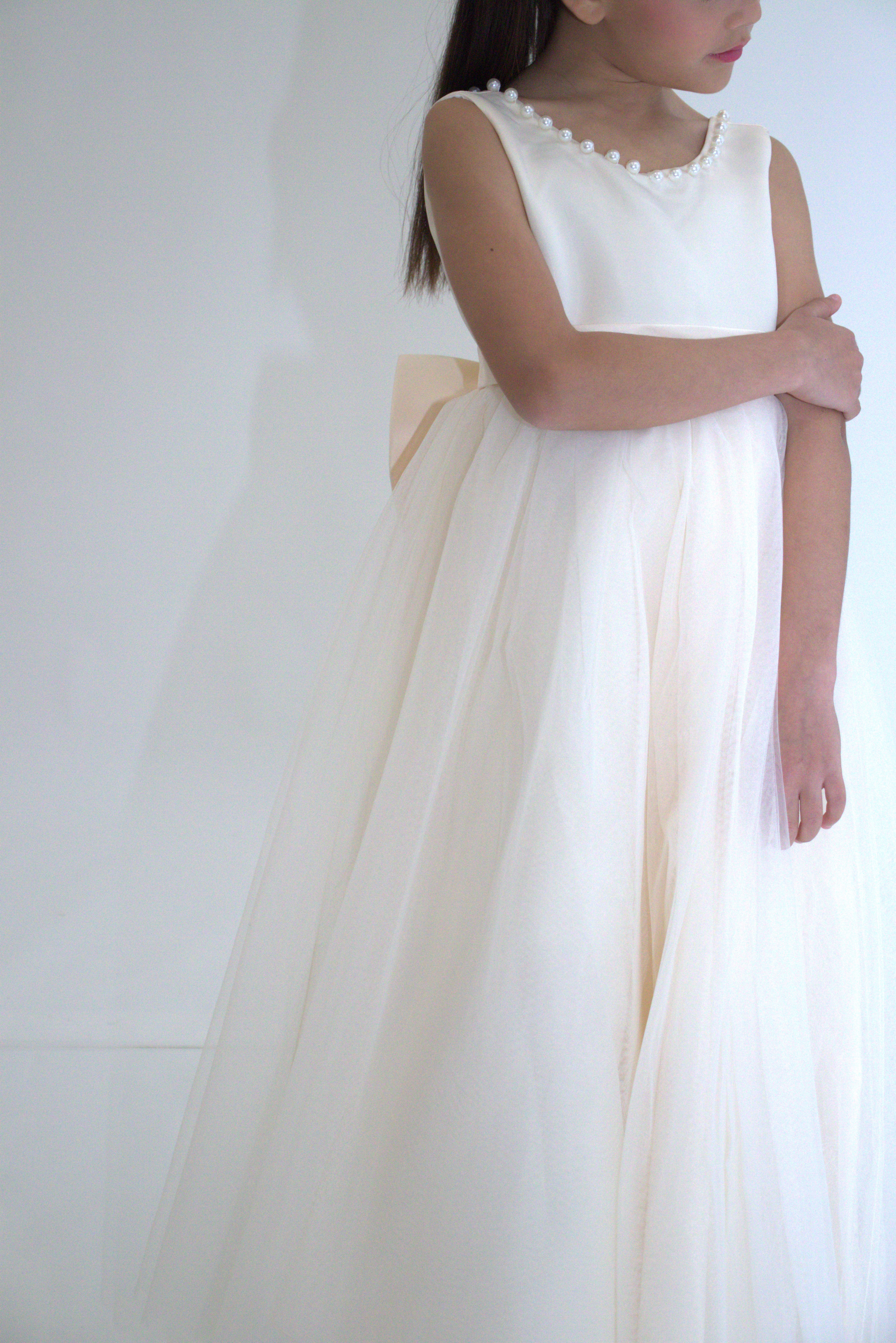 Robe de cérémonie CARMELINE - Beige - Taille: 130 cm (7/8 ans) — accessoire enfant Yuko B.