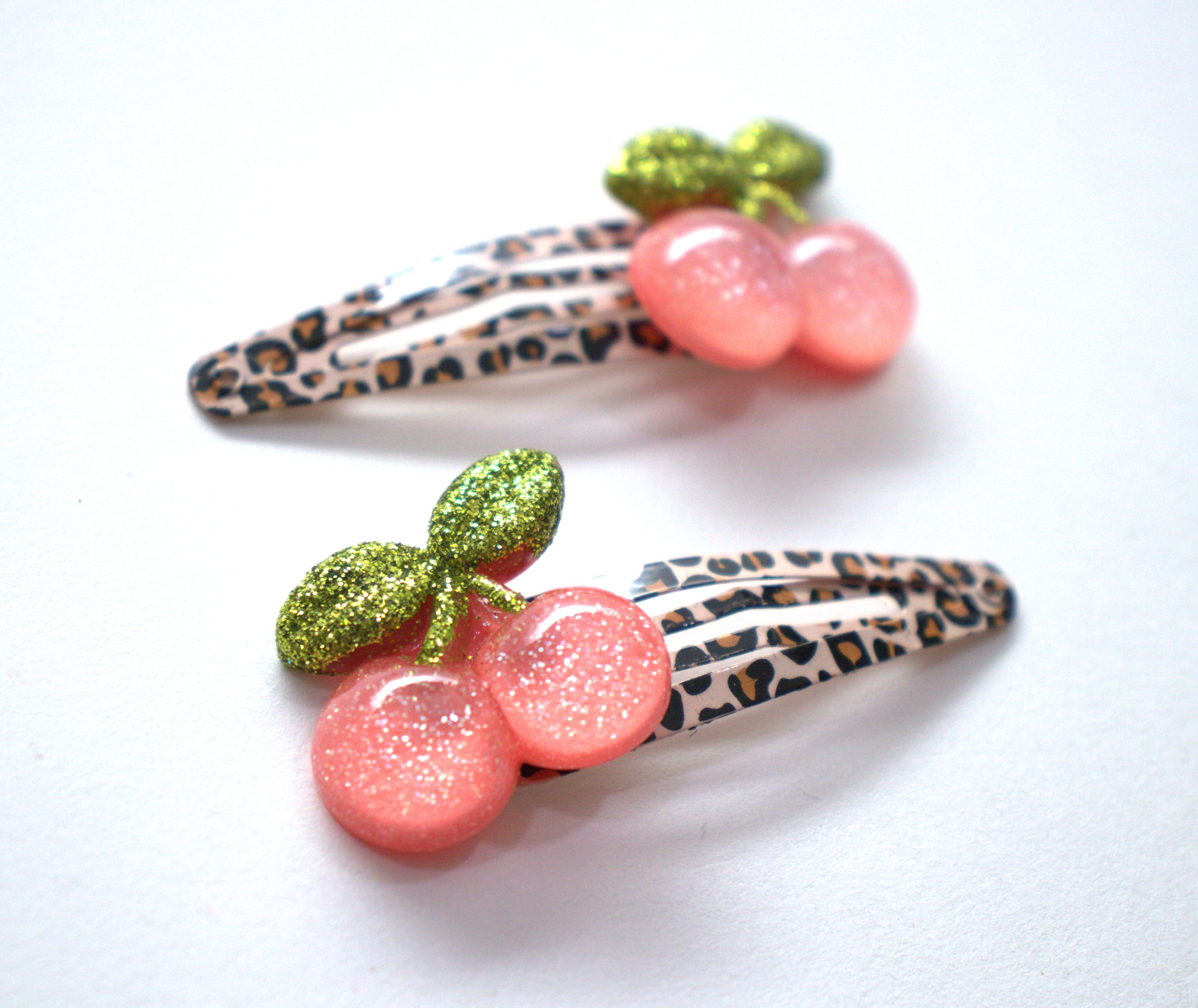 Barrettes Cherries - Cerises - Nouveauté! détail — Yuko B.