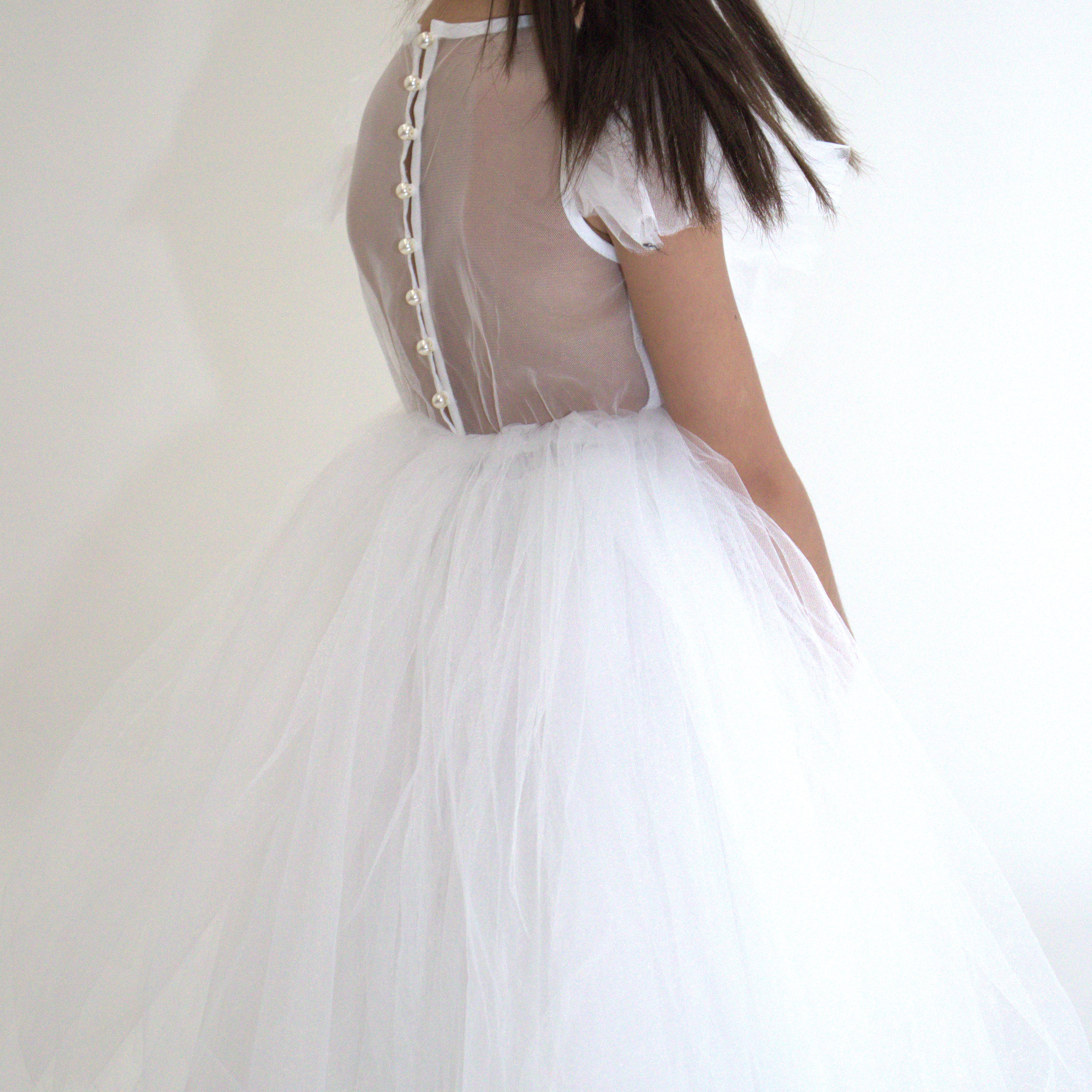 Robe de cérémonie CLARA - Blanche - Taille: 130 cm(7/8 ans) — accessoire enfant Yuko B.