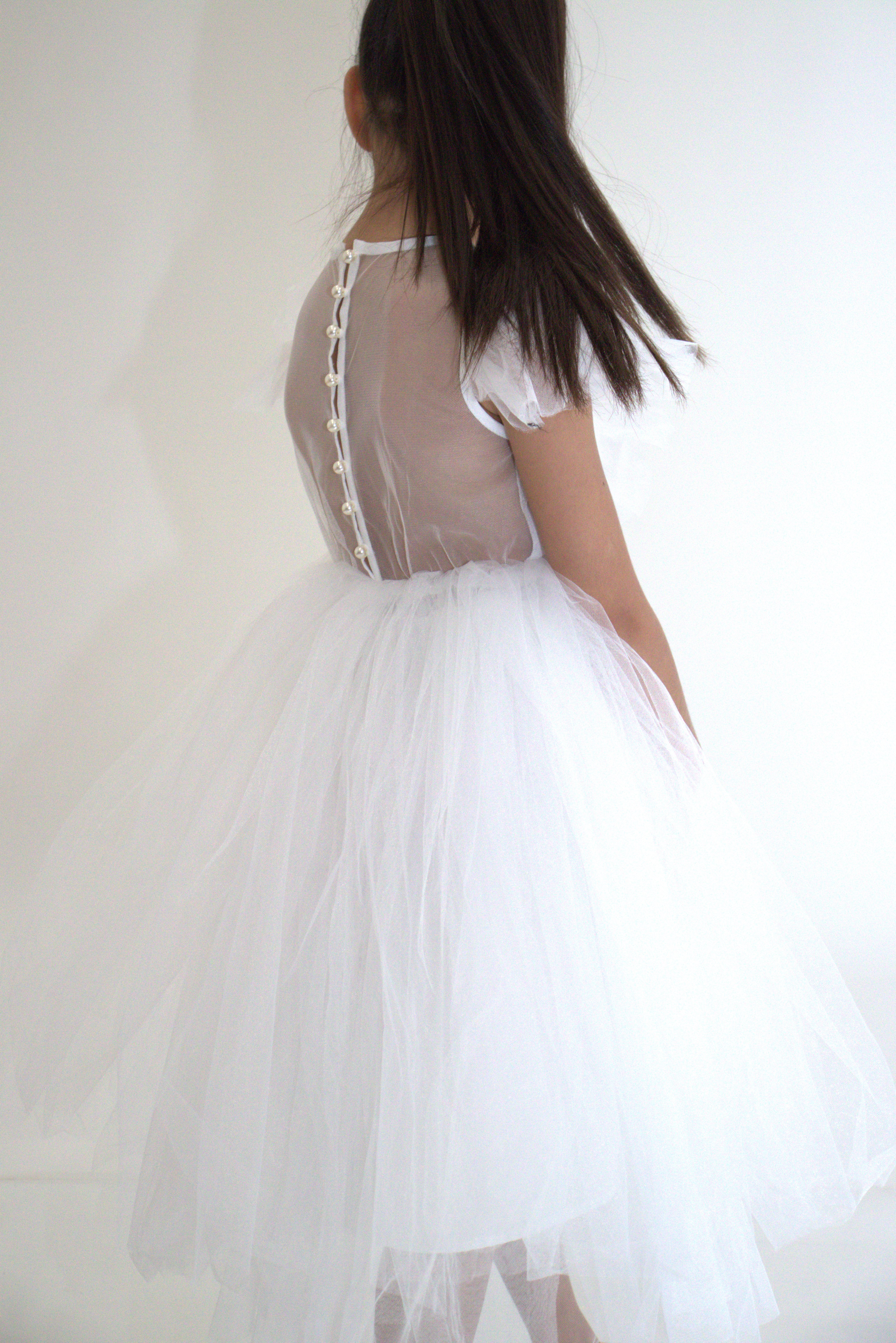 Robe de cérémonie CLARA - Blanche - Taille: 130 cm(7/8 ans) — accessoire enfant Yuko B.