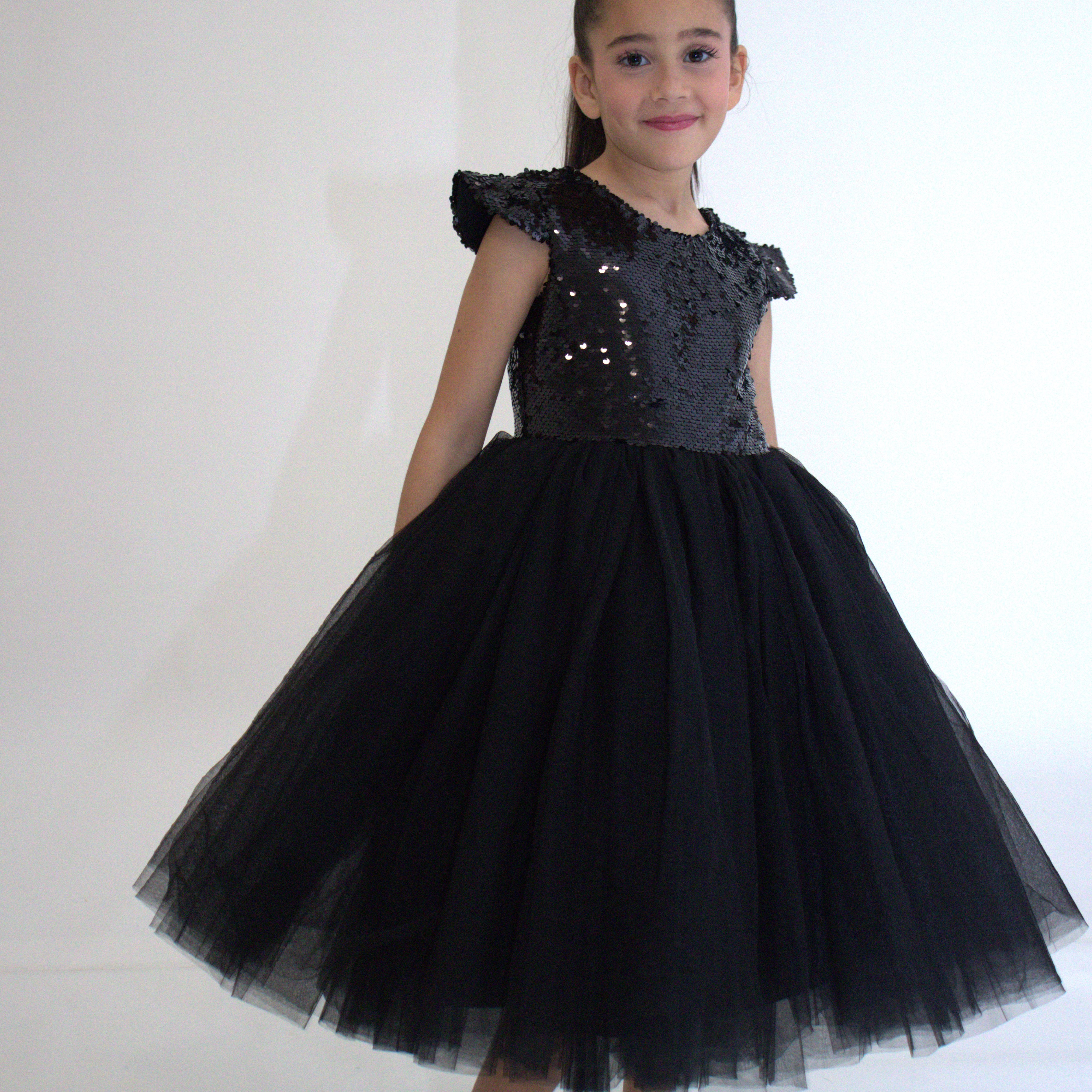 Robe de cérémonie FIONA Noir - Taille 150cm (9/10 ans) zoom matière — Yuko B.