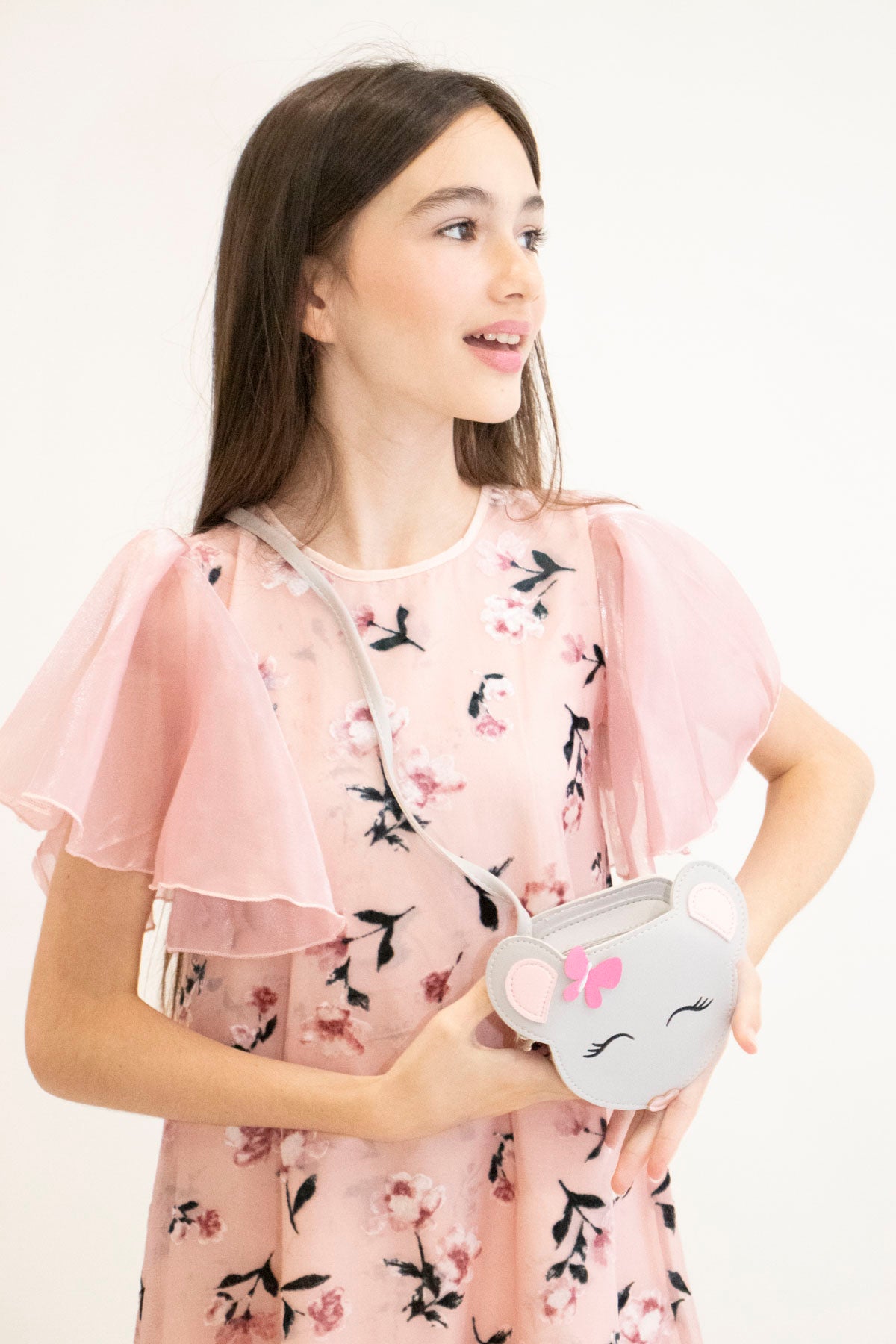 Sac bandoulière animal réglable pour enfant - Sumi la souris lifestyle — enfant Yuko B.