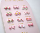 Ensemble de 12 paires de boucles d'oreilles en céramique - Un An de Poésie rose - Yuko B.