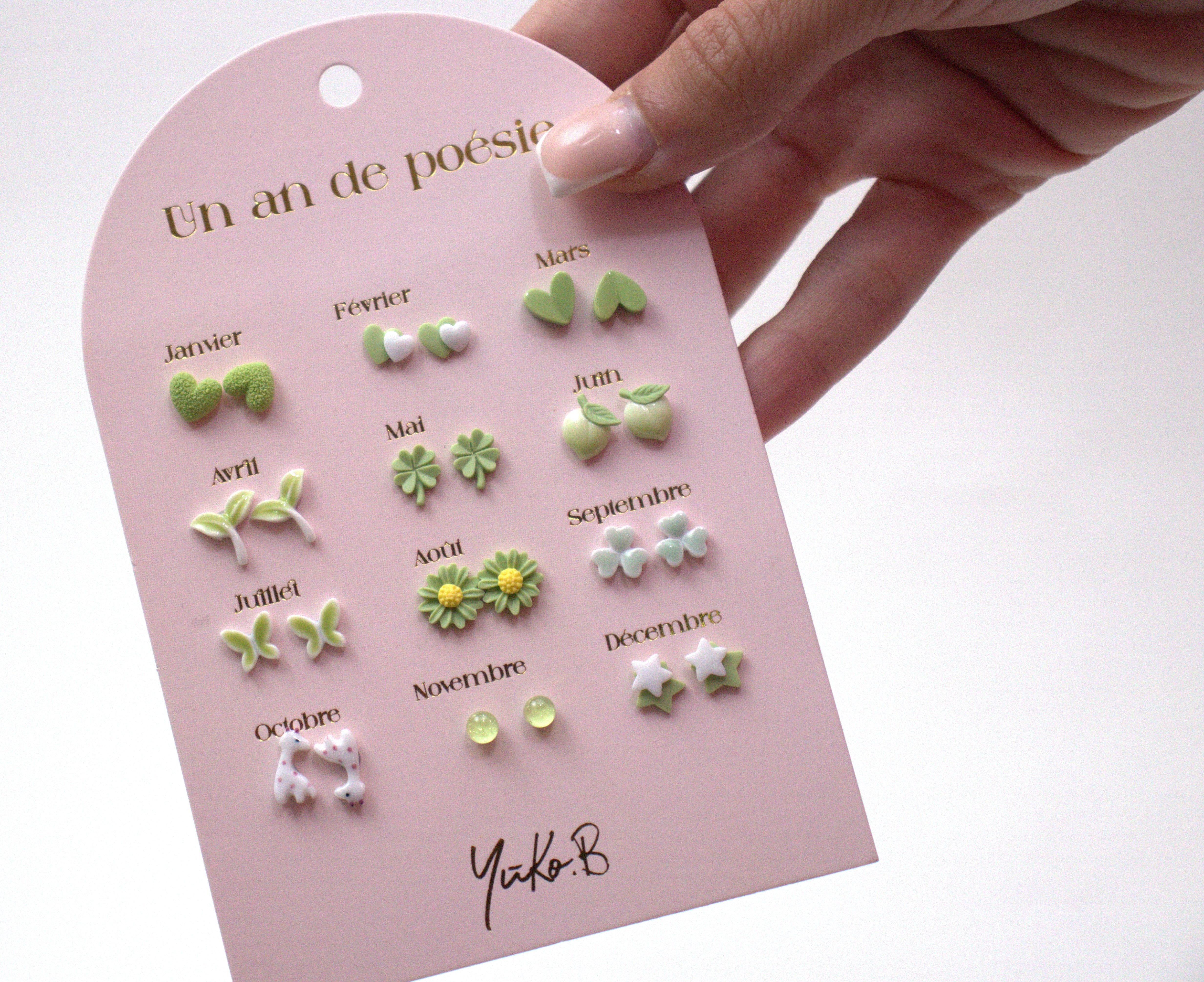 Ensemble de 12 paires de boucles d'oreilles en céramique Sans Nickel - Un An de Poésie Verte - Yuko B.