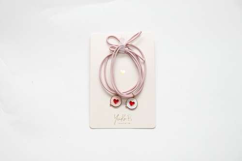 Élastiques cheveux - Guess Who I Love - Yuko B.