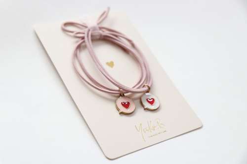 Élastiques cheveux - Guess Who I Love - Yuko B.