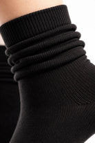 Chaussettes Premium Soft Touch en Coton Pur - Noir vue de face — Yuko B.